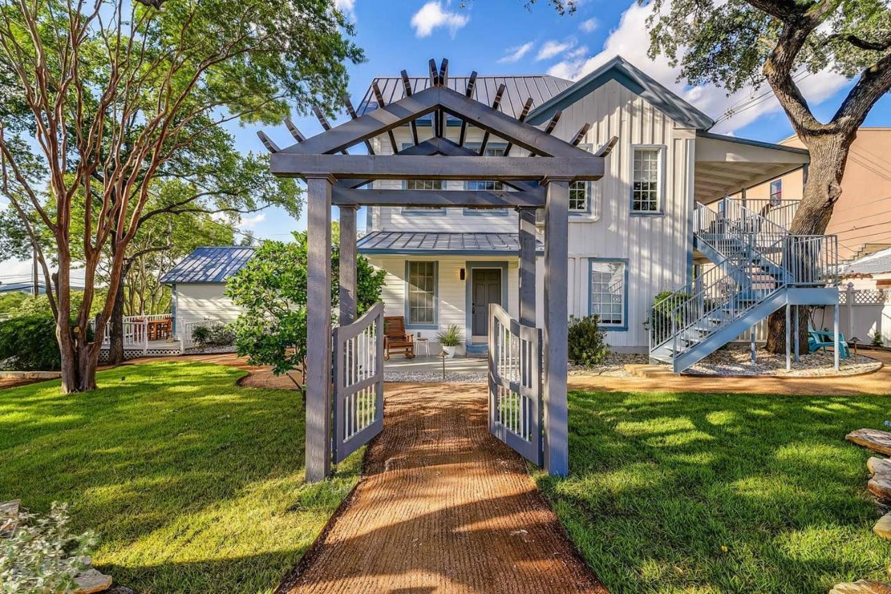 Mckenize Guest House: Marble Falls Suite 1 Bd, 1Ba Exterior photo